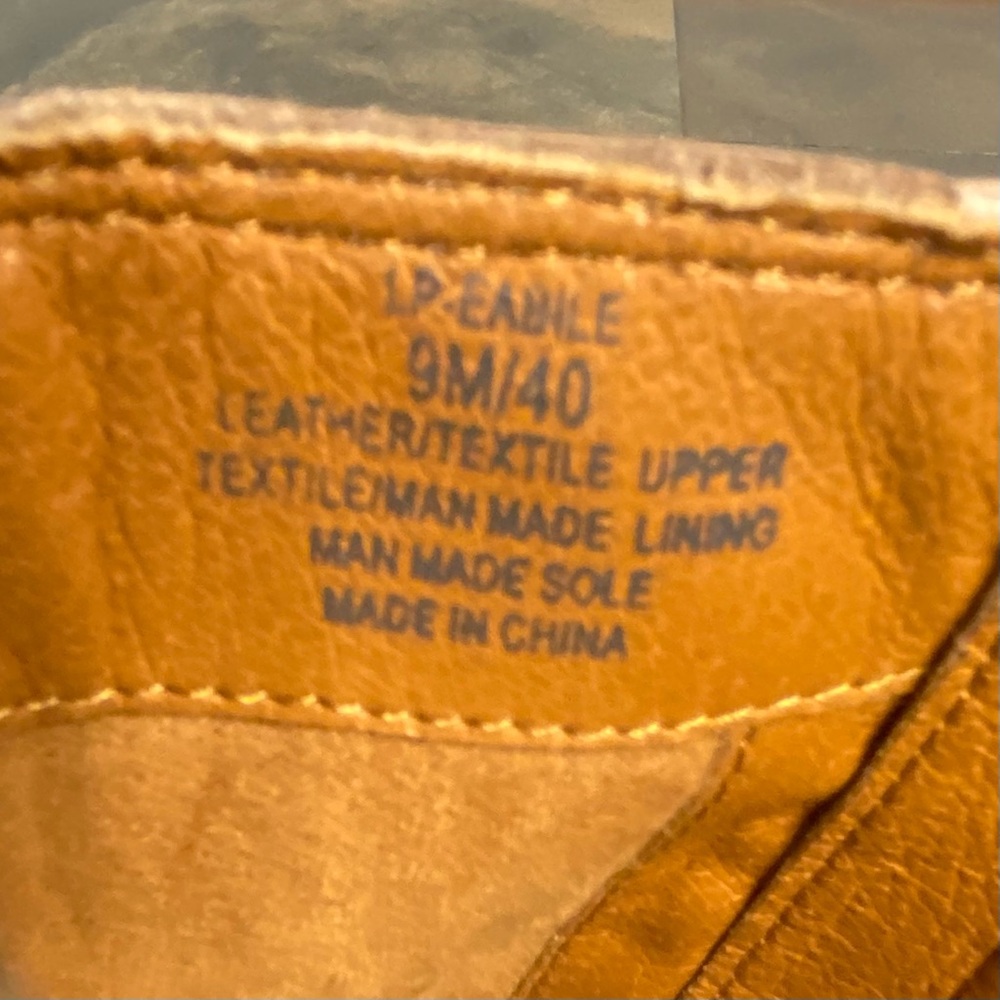 Lucky Brand Tan Taupe Eabile Lug Sole Ankle Boots 9M - Picture 10 of 10